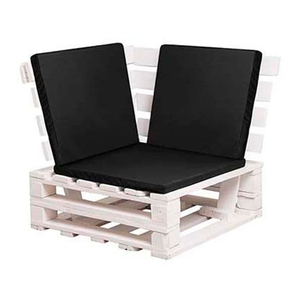 divan-iz-belyh-pallet-uglovoy-segment2.jpg